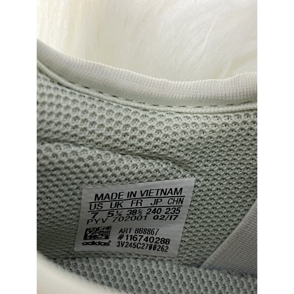 Adidas Tubular Sneaker Womens sz 7 Shadow Lace up Textured Sneaker Linen green - Picture 4 of 8